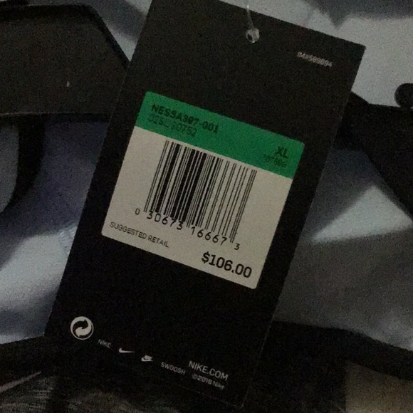 Nike Swimsuit - Picture 4 of 4